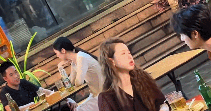 7.gif