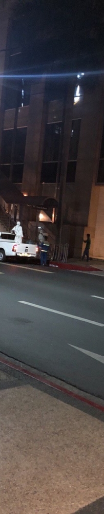 提醒大家啊，晚上尽量不要出去啊 ，不然会被警察敲诈